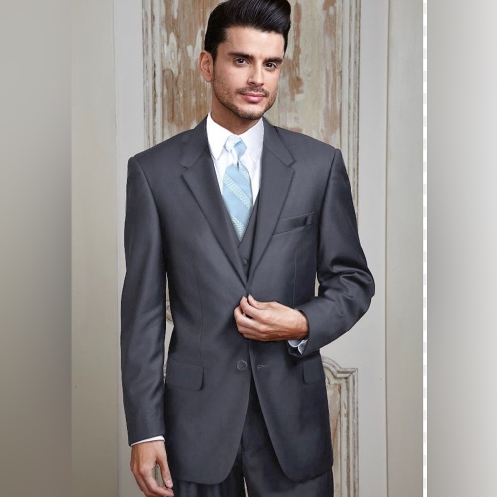 Dark Grey Suit Jacket Charcoal Steel Gray Cardi International 42S 42 Short